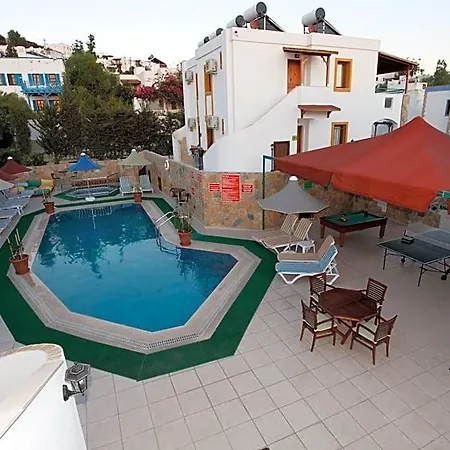 Aparthotel Lemon Tree 3*