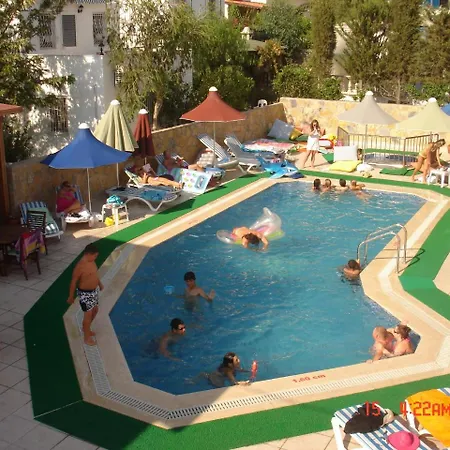 מלון דירות Lemon Tree