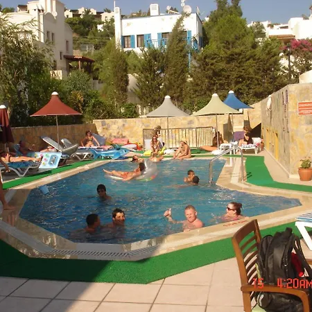 Apart Otel Lemon Tree 2*