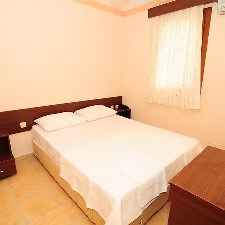 Lemon Tree Apart Otel 2*