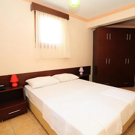 מלון דירות Lemon Tree