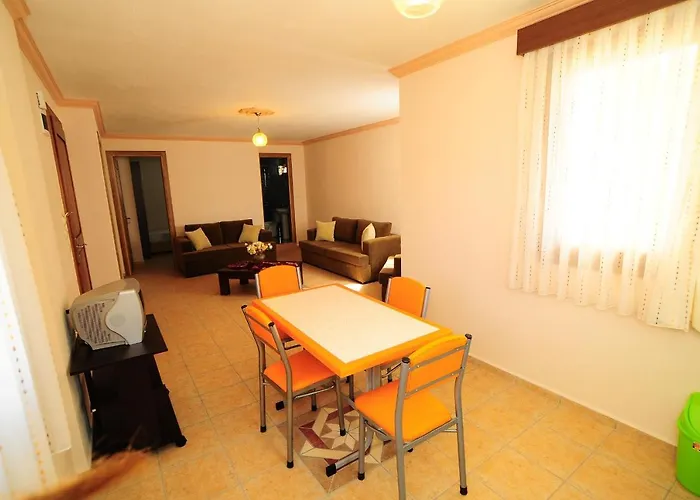 Lemon Tree Lägenhetshotell 3*